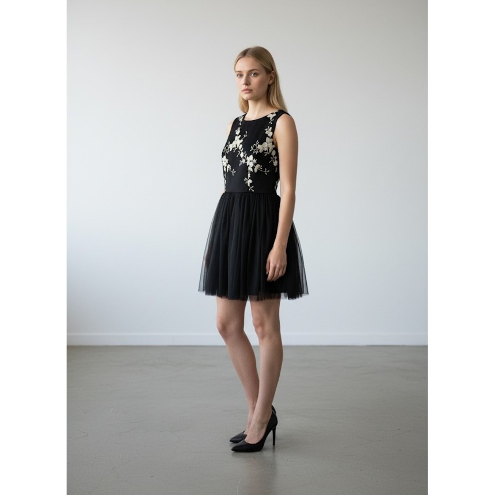 Chelsea Black Tulle Floral Embroidered Sleeveless Mini Dress NWT‎ Size XS